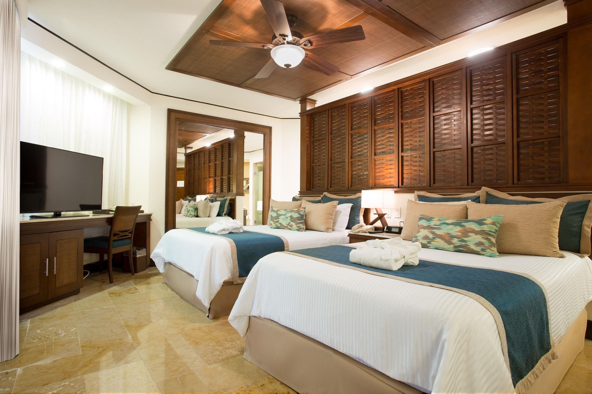 Preferred Club, Connecting, Family Suite