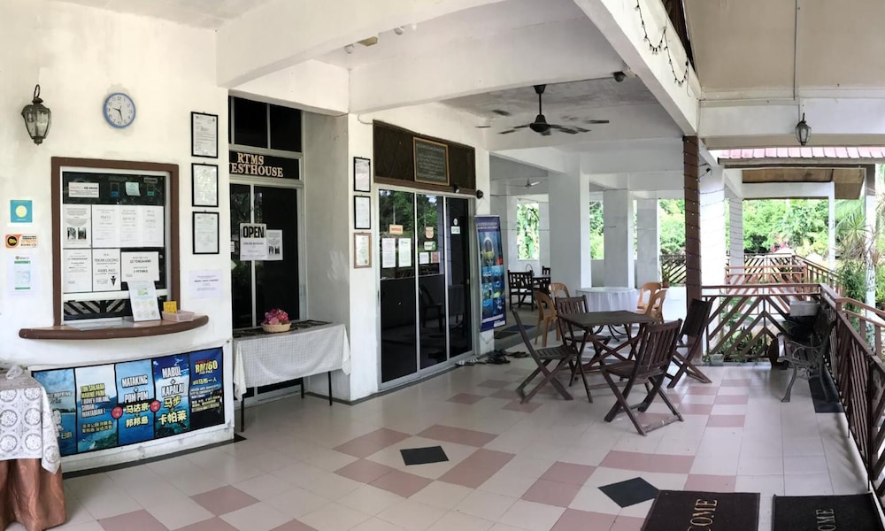 Rtms Guesthouse Semporna 30/50