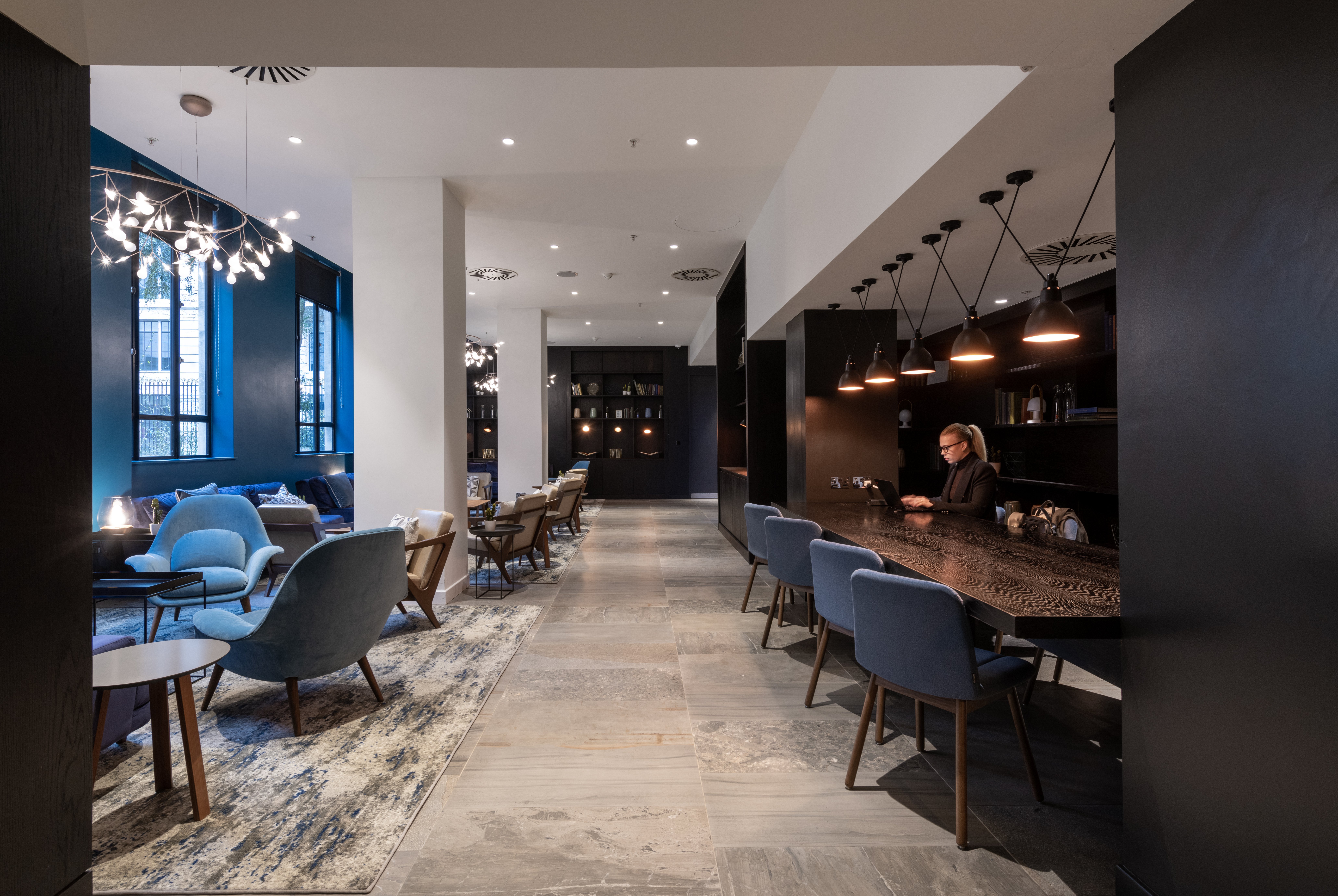 APEX CITY OF LONDON 44/55