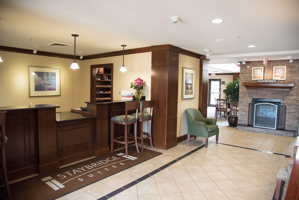 Staybridge Suites Fort Wayne 9/59