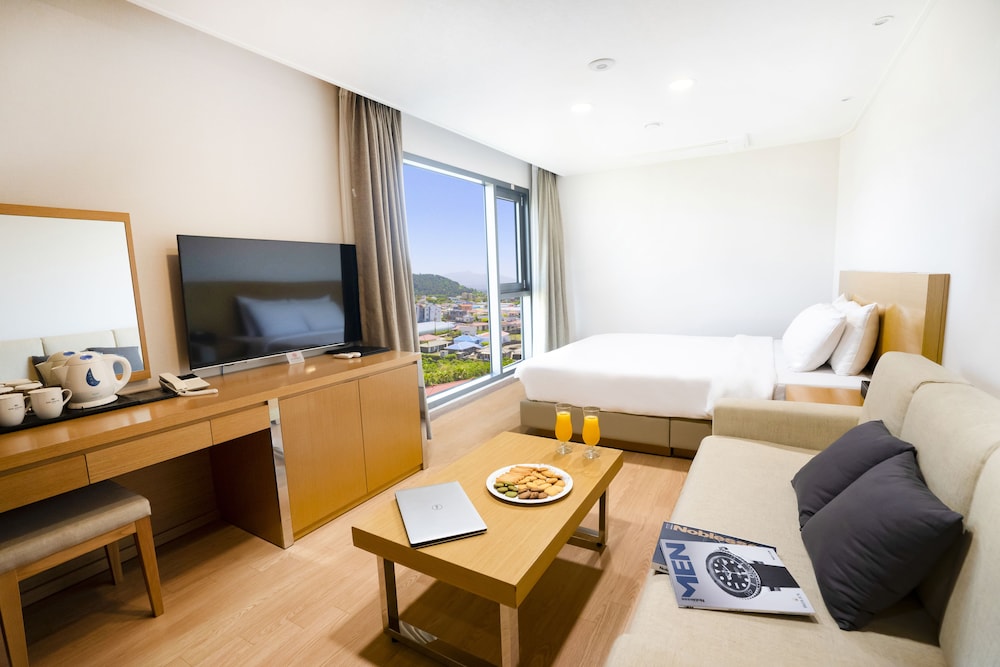 UNI HOTEL JEJU 41/69
