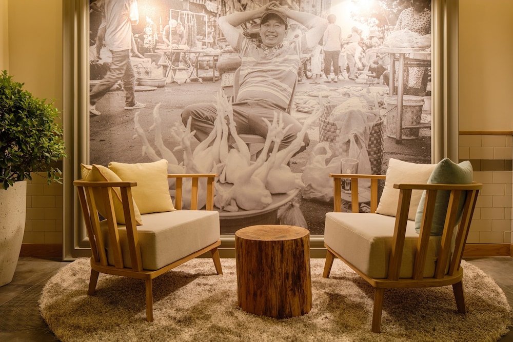 Fusion Suites Saigon 46/63