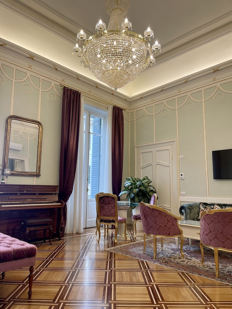 Palazzo Monga Boutique Guesthouse 43/66