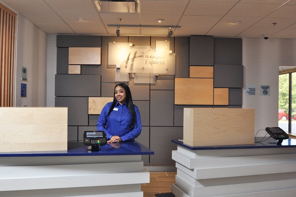 Holiday Inn Express Quantico - Stafford 9/50