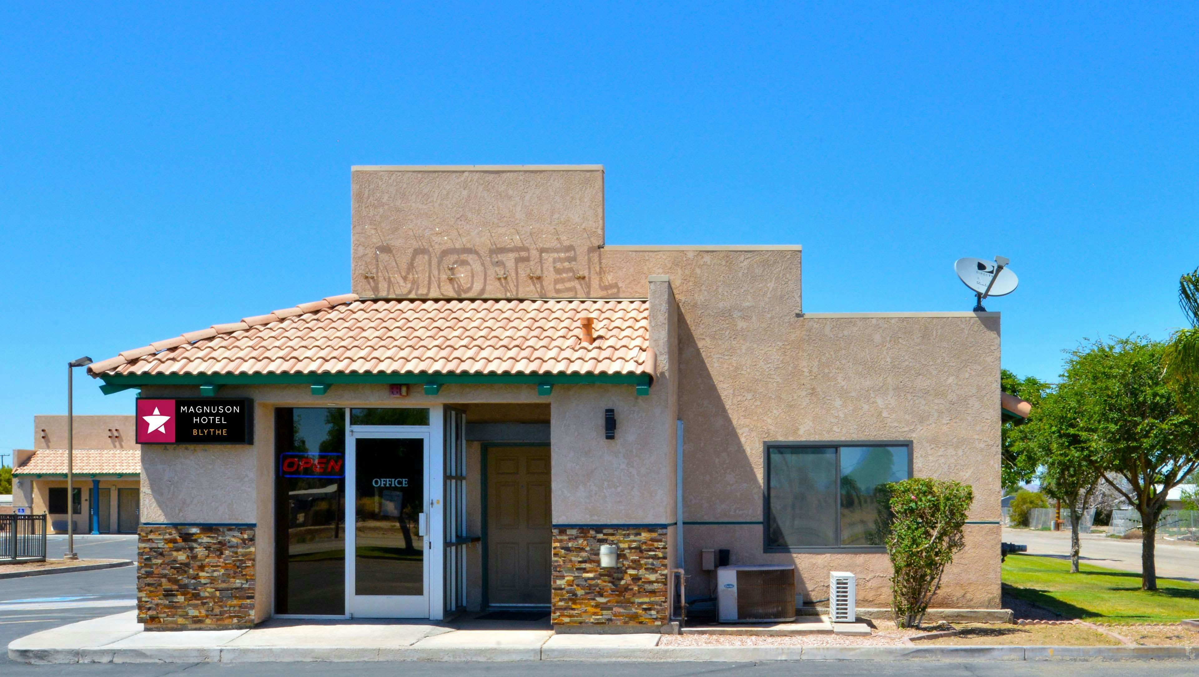 M Star Inn And Suites Blythe 4/36