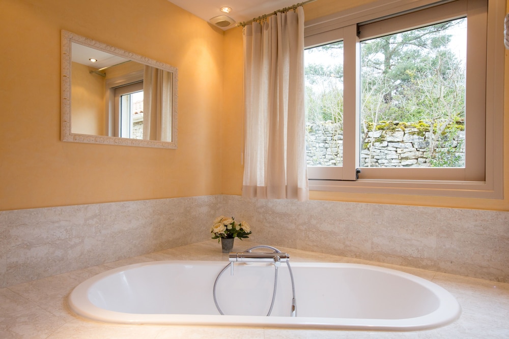 La Terre D'or - Chambre D'hôtes 30/36