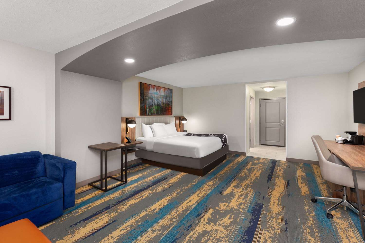 La Quinta Inn & Suites by Wyndham Knoxville Papermill 11/45