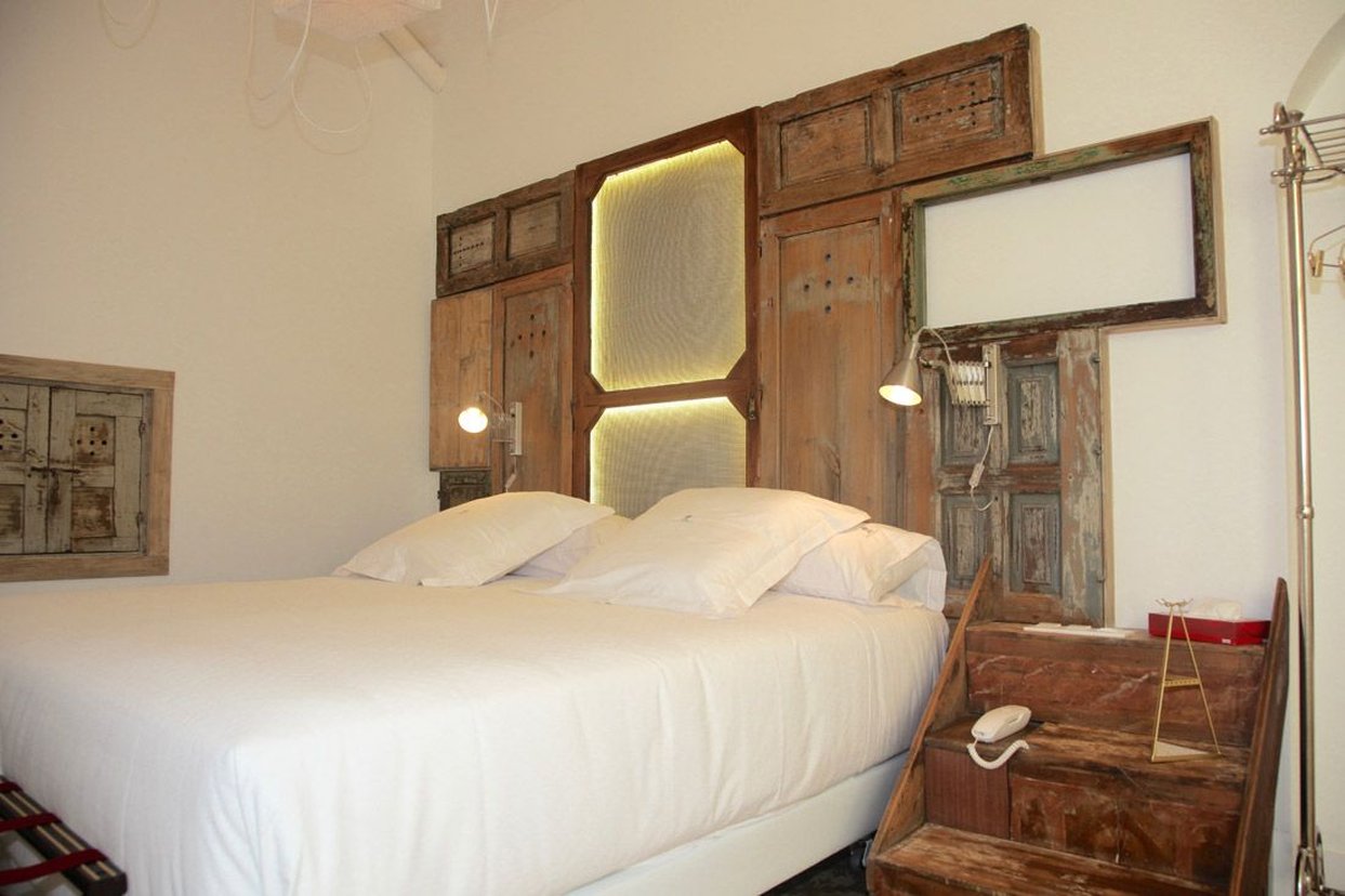 Hotel Madinat 27/73