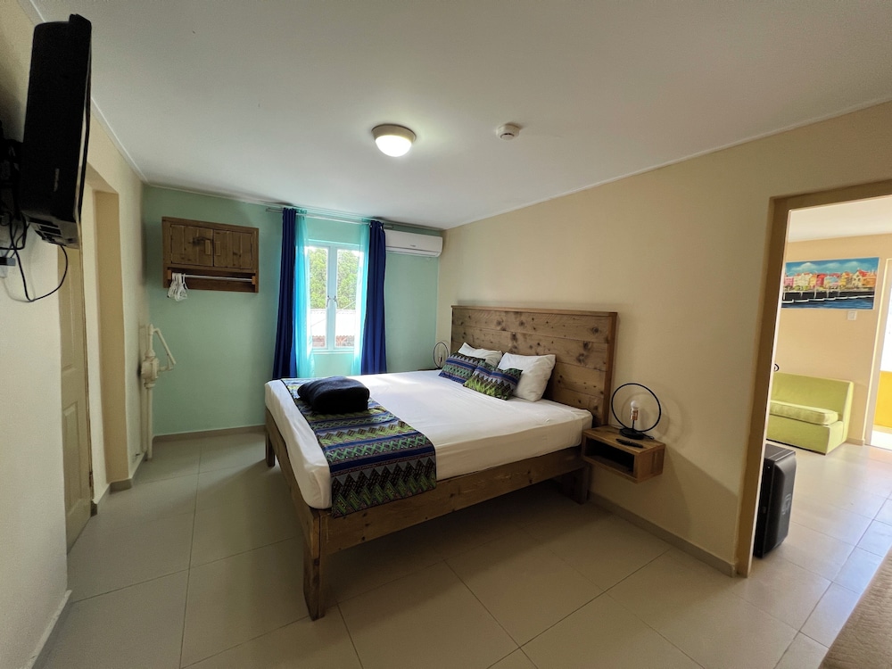 Mustique Suites Curacao 19/50