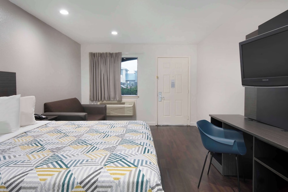 Motel6 Houston Tx I 10 West 23/46