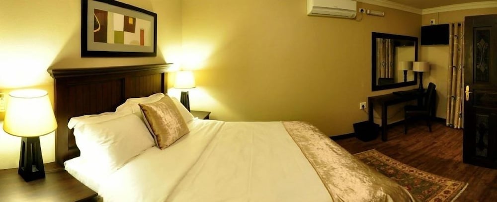 Eco Park Lodge 13/45