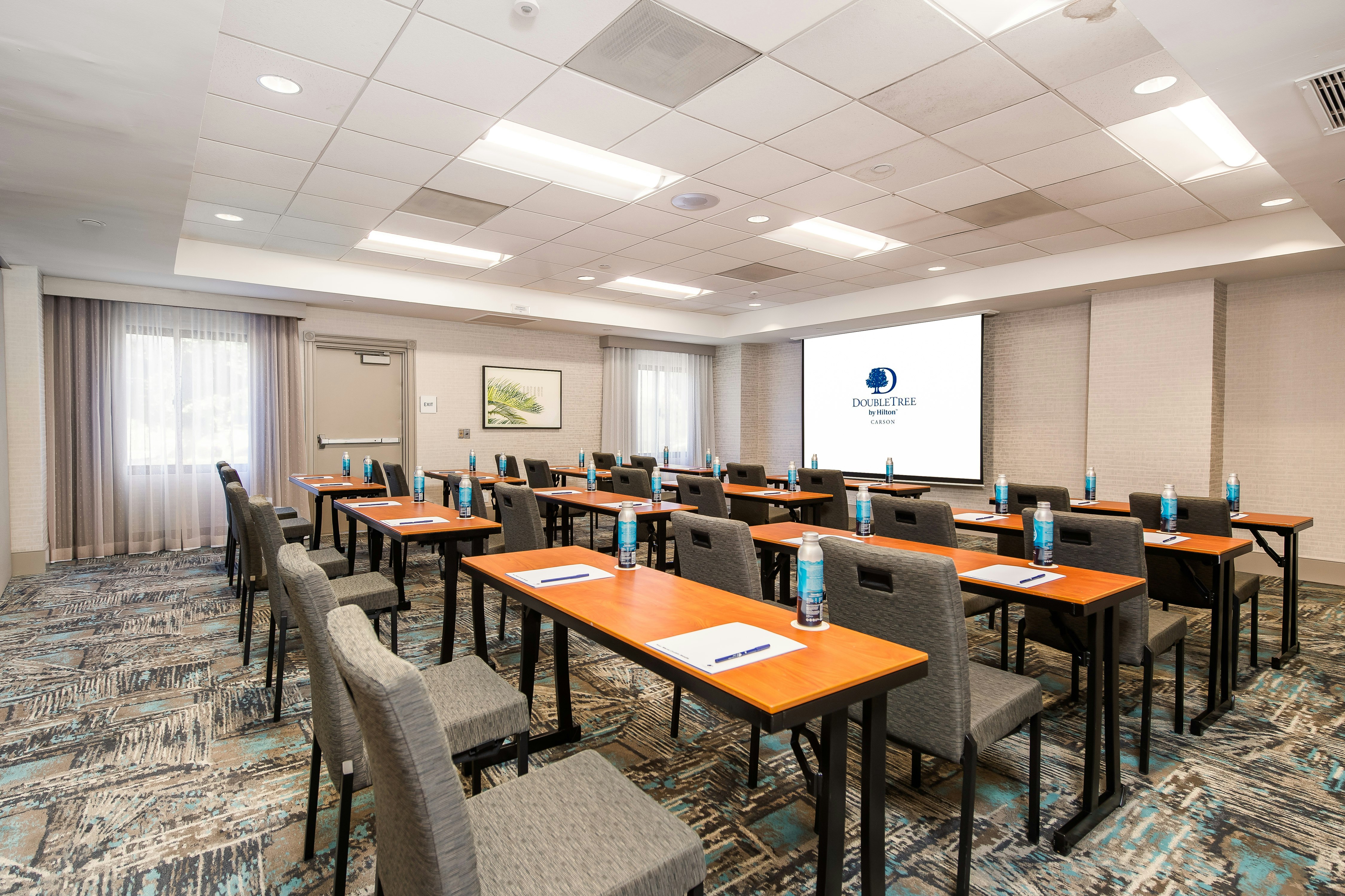 DoubleTree by Hilton Hotel Carson CA 74/84