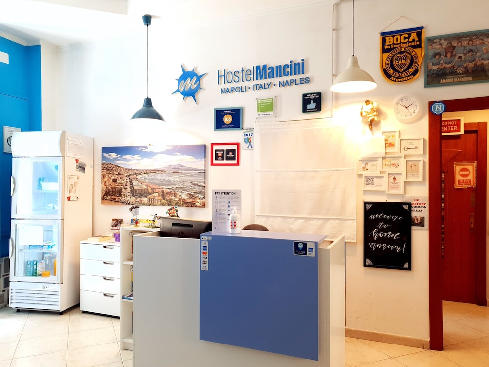 Mancini Hostel Naples 55/70
