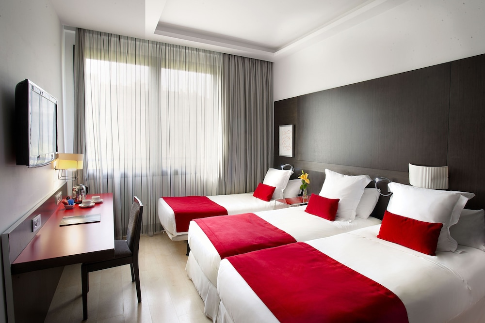 ROOM, DOUBLE BED, WITH EXTRA BED