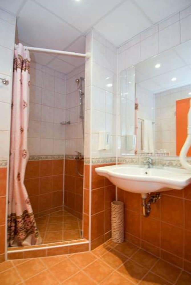 Trakia Plaza Hotel and Apartments 27/27