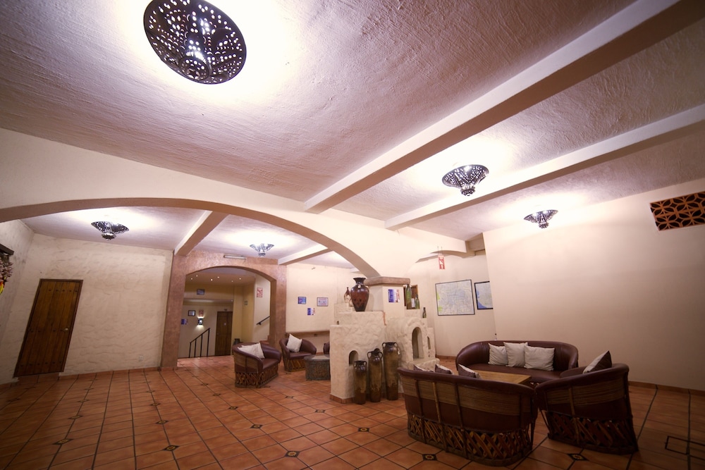 Hotel Hacienda Del Sol 30/43