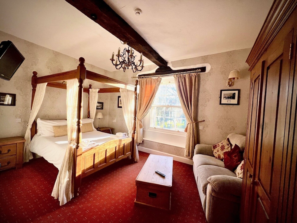 The Old Hall Hotel 9/30