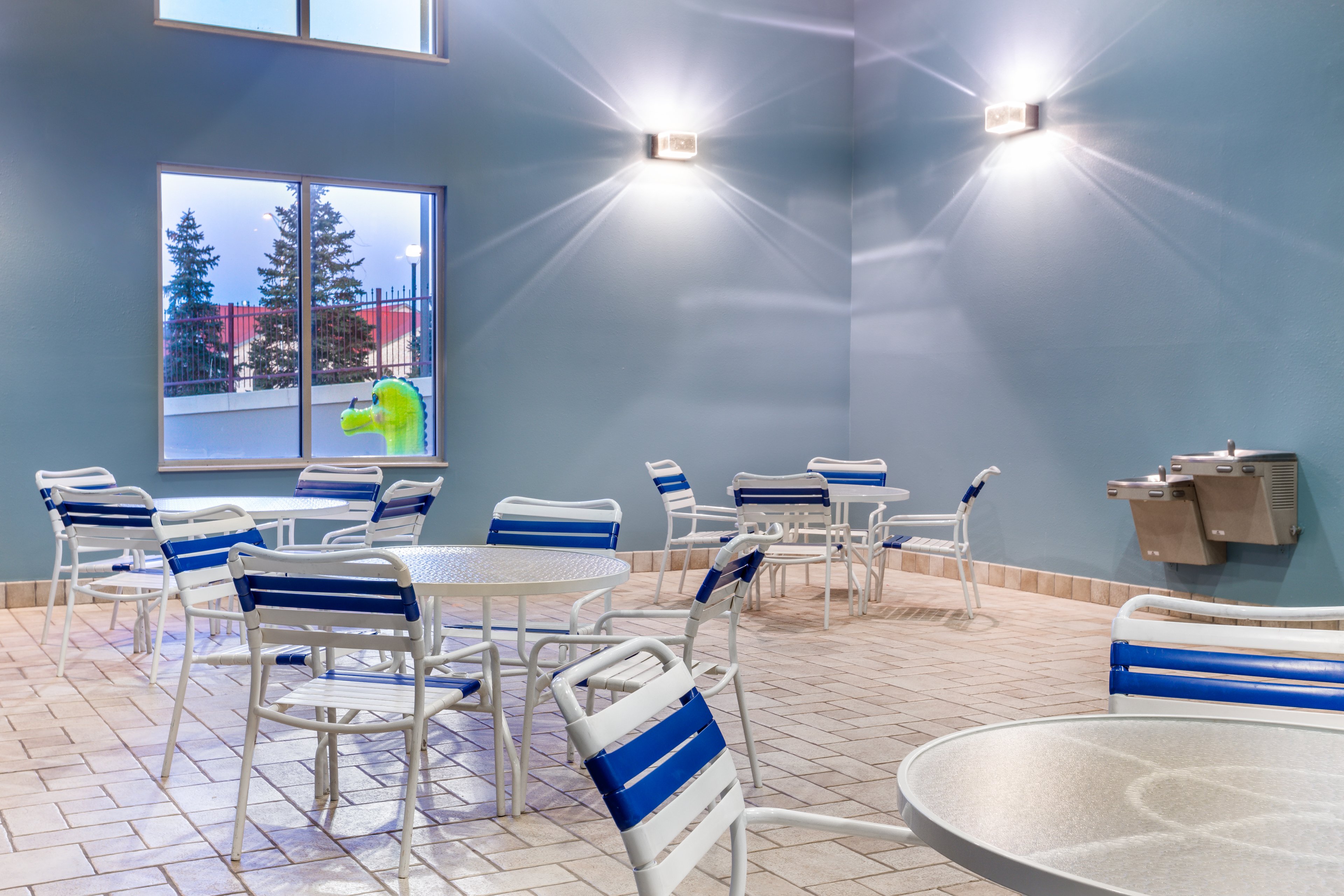 Holiday Inn Express Wisconsin Dells 50/69