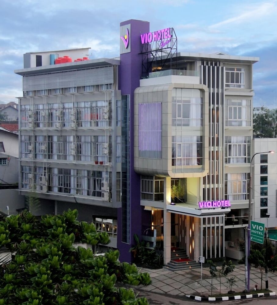 Vio Pasteur Bandung Managed By Dafam Hotels 1/19
