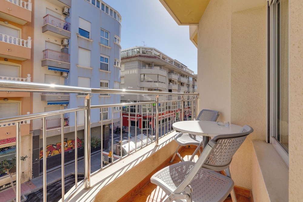 Madrid Hotel 2/73