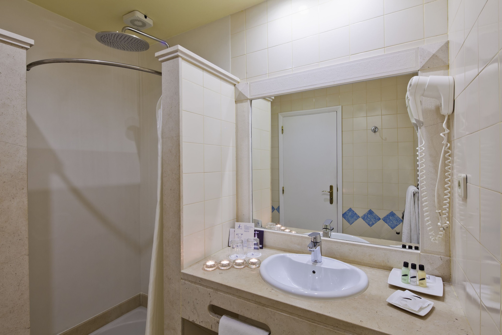 غرفة بسرير مزدوج أو سريرين منفصلين، Costa Doiro Ambiance Village Apartment 9/10