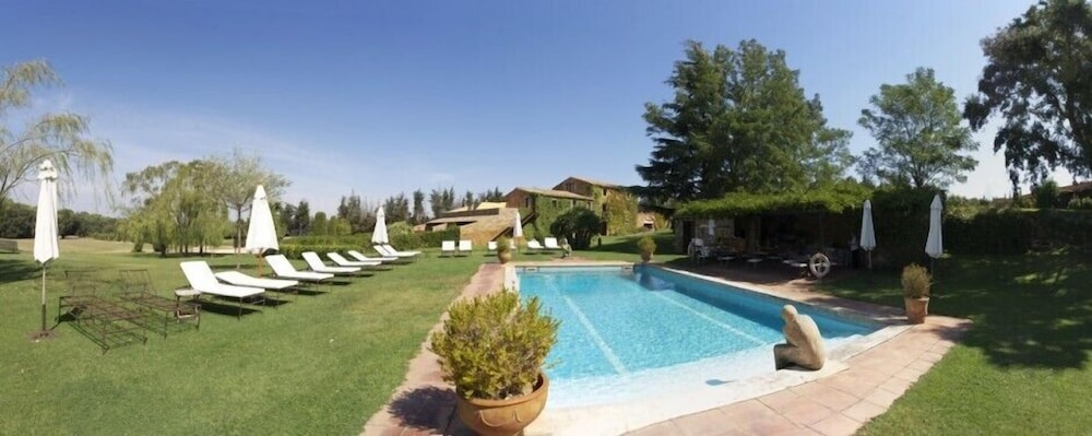 Hotel Mas Salvi 32/60