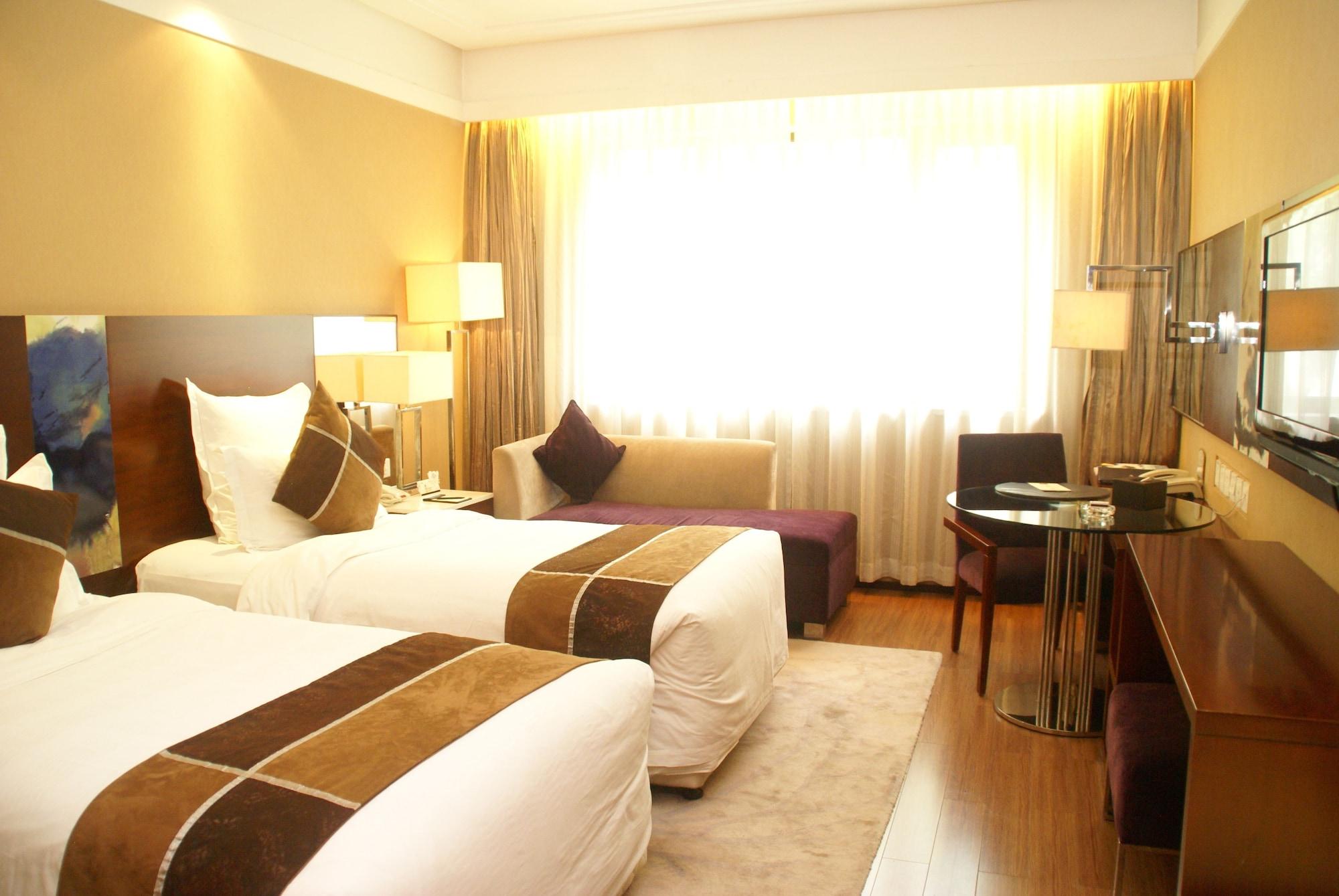 Madison Hotel Xi'an Qujiang International Convention Center TV Tower 3/8