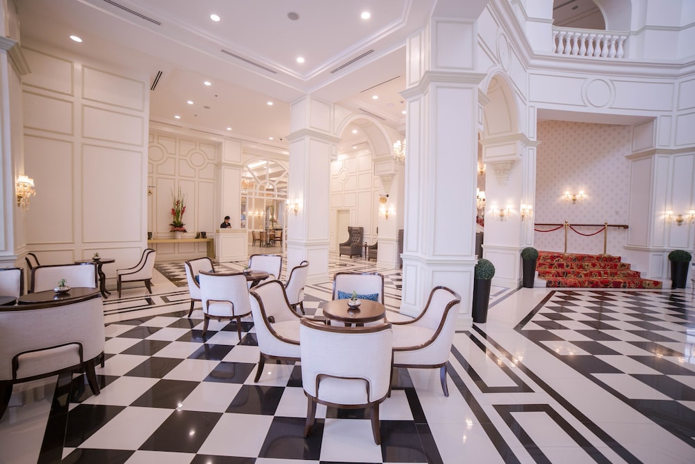 Rizal Park Hotel 45/65
