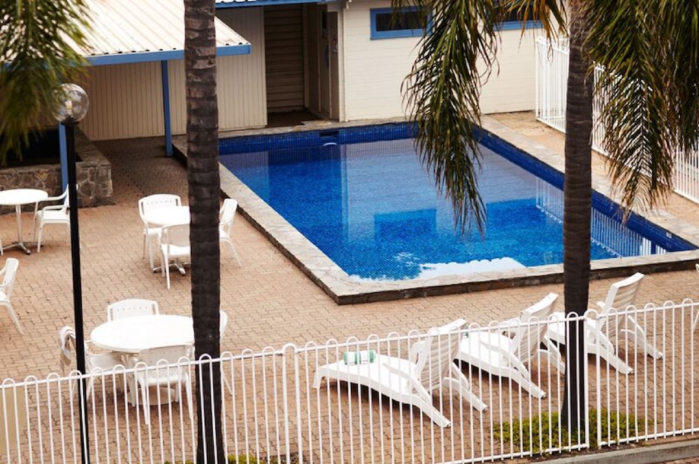 Mantra Meridien Adelaide 48/53