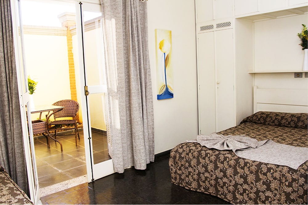 Hotel Portal das Águas 20/50