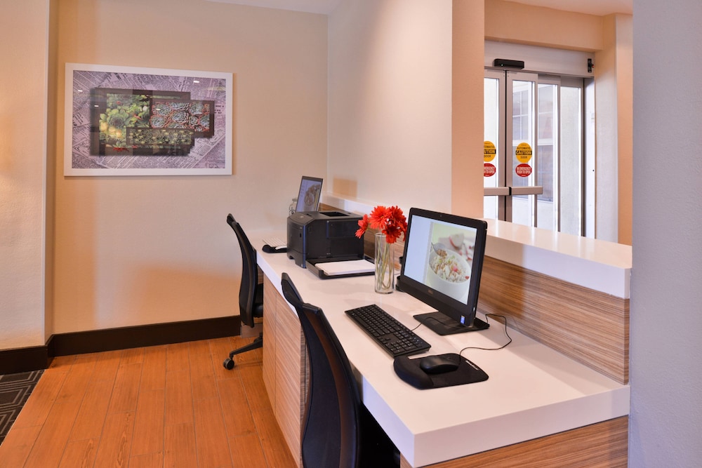 Towneplace Suites Ontario Airport 42/58