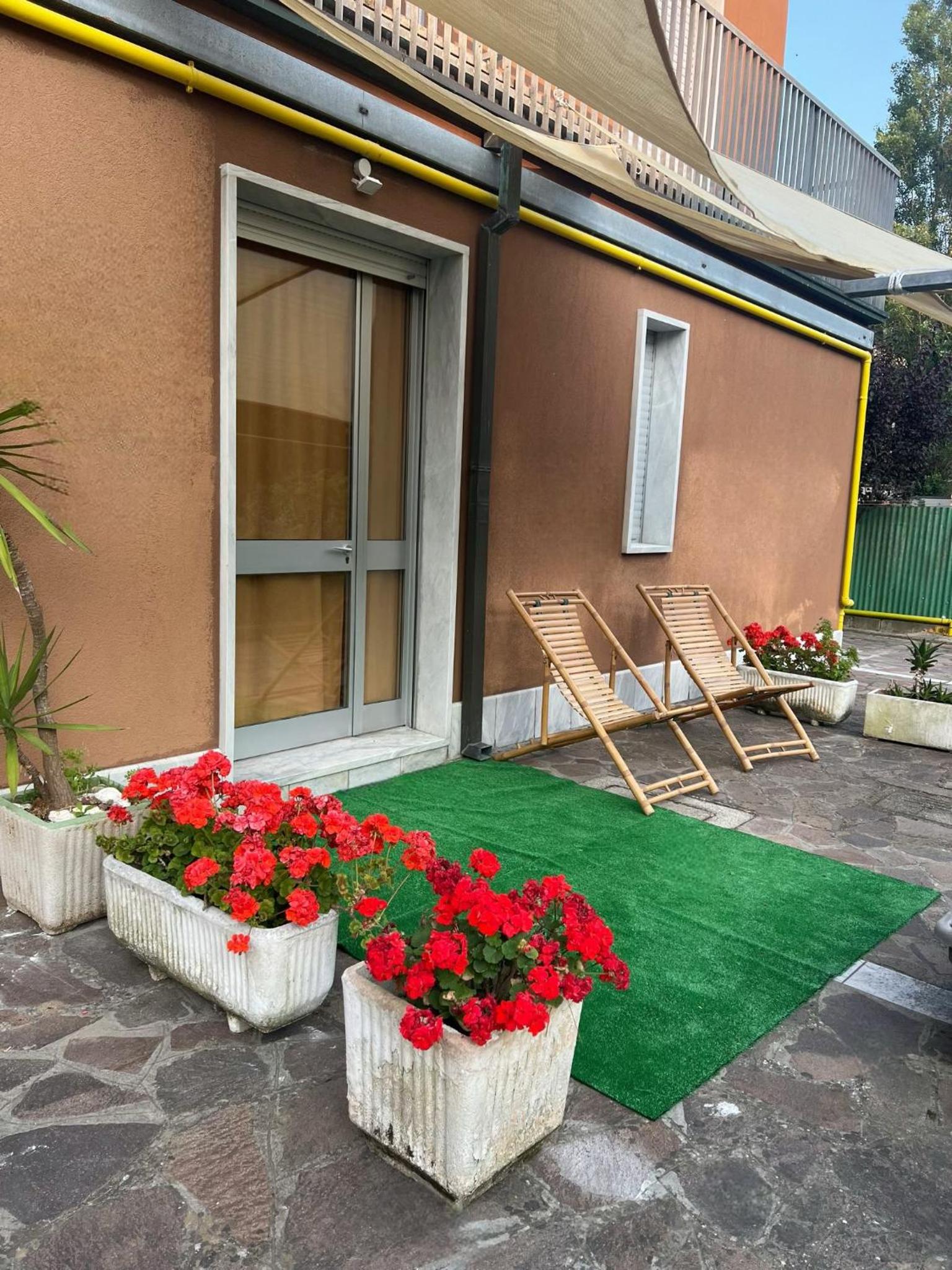 Nazionale Hotel 47/52