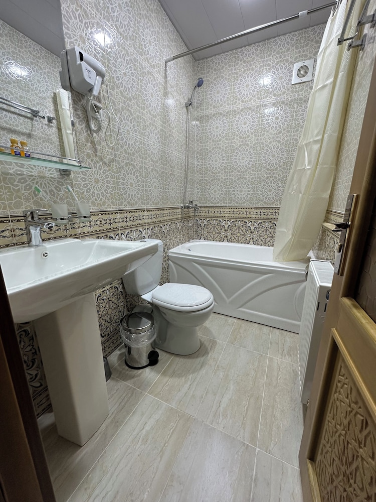 Hotel Old Bukhara 47/50