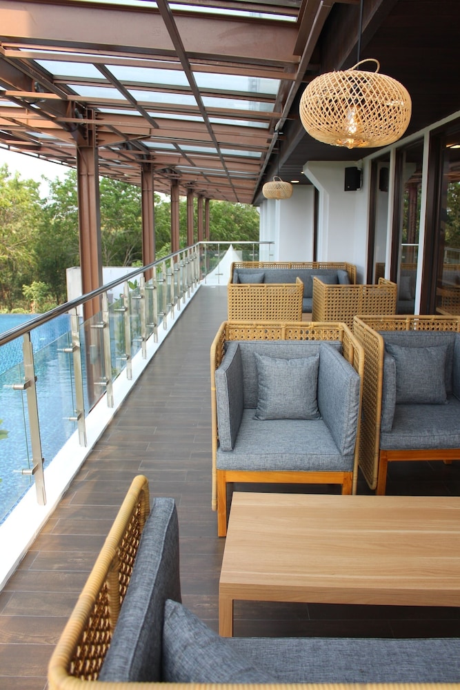 Kawana Golf Residence 36/60