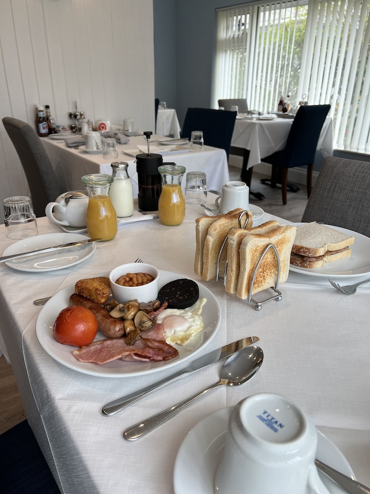 The Birkdale Guest House 32/50