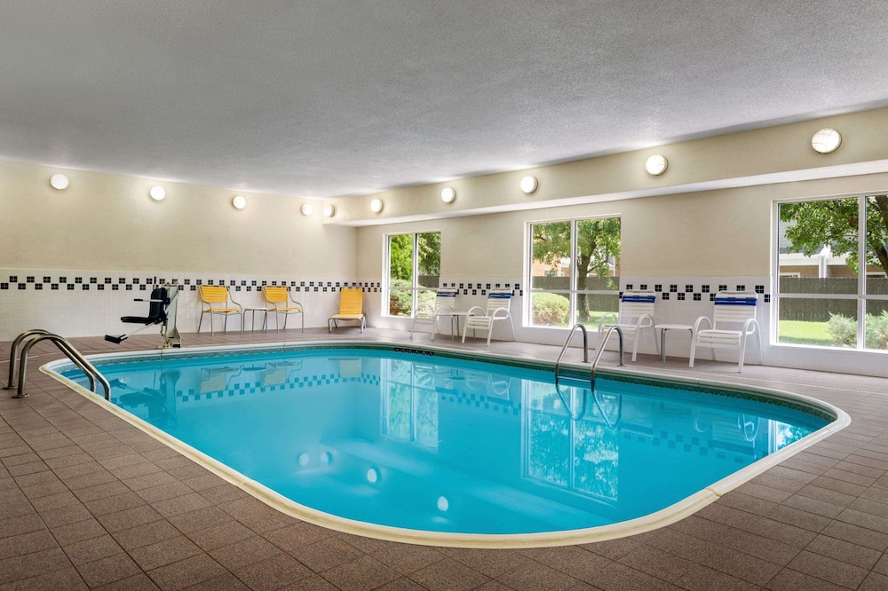 Baymont By Wyndham Tulsa 8/19