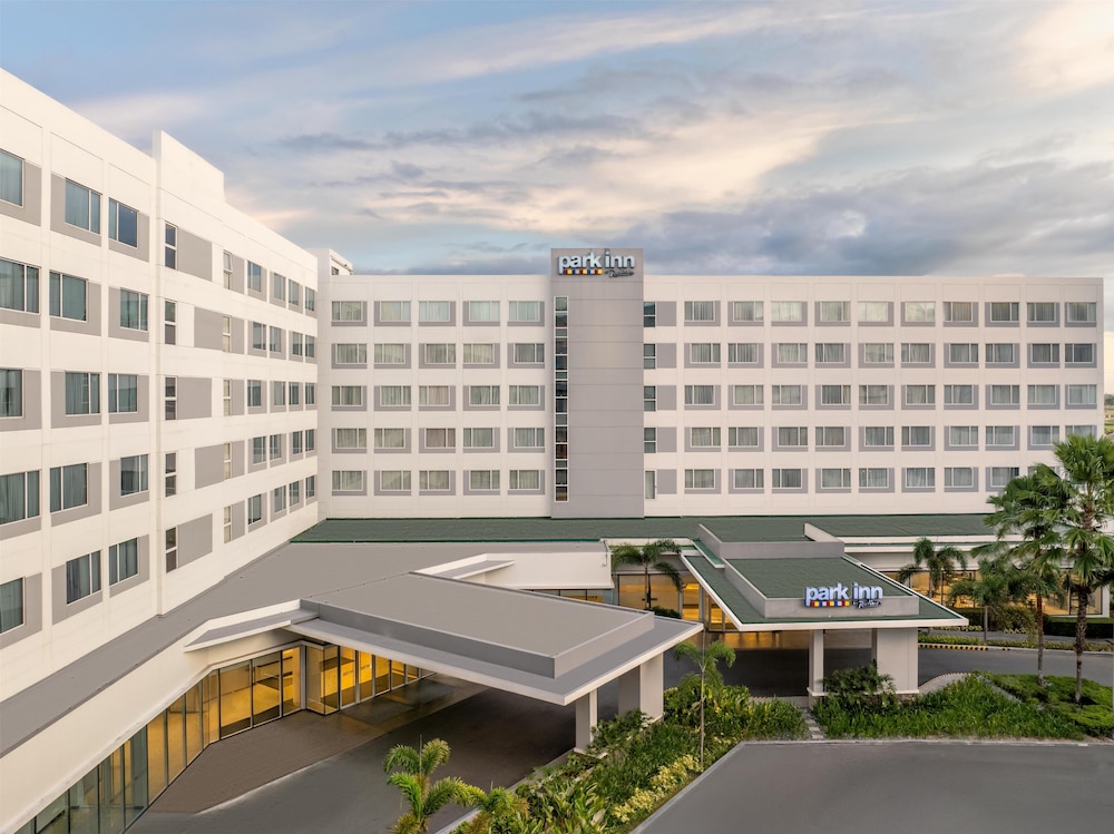 Park Inn By Radisson Clark 2/50