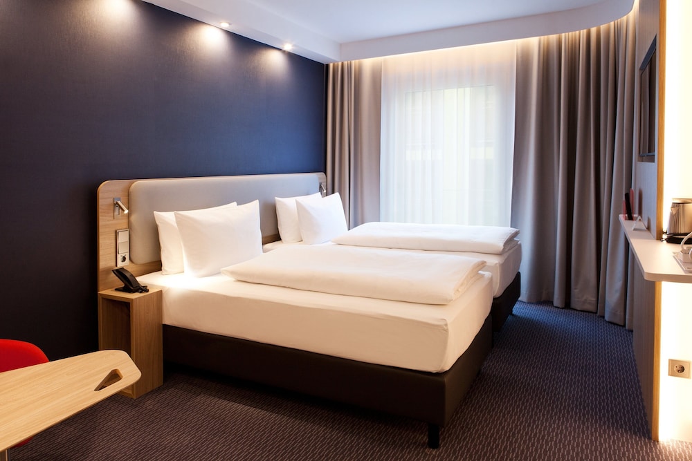 Holiday Inn Express Munich Olching 16/51