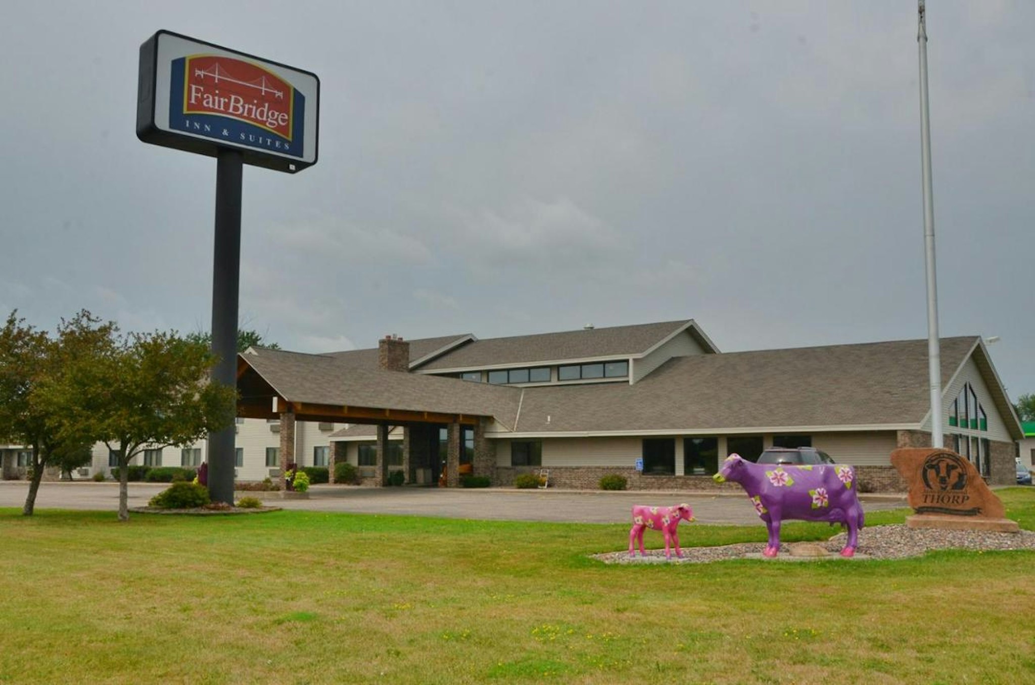 Fairbridge Inn Suites In Thorp Wi 44/47