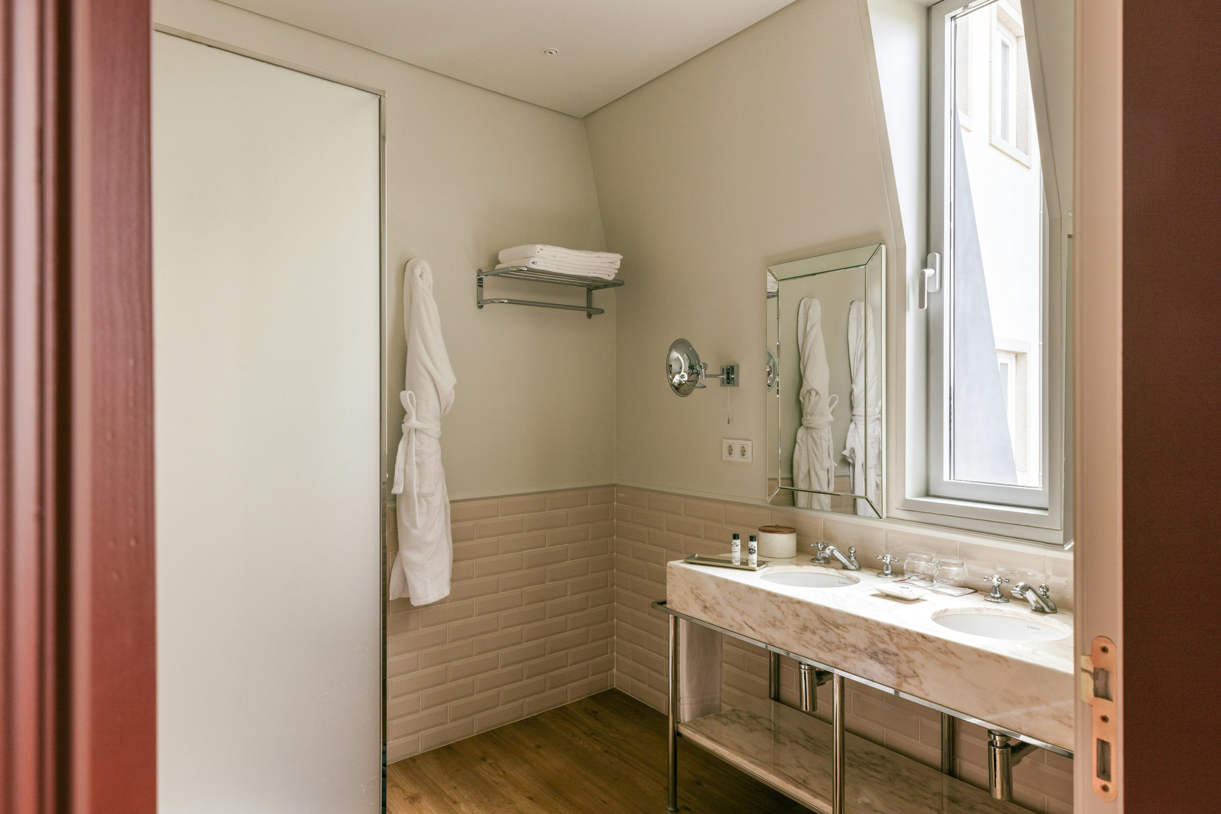 Hotel Infante Sagres Porto 83/84