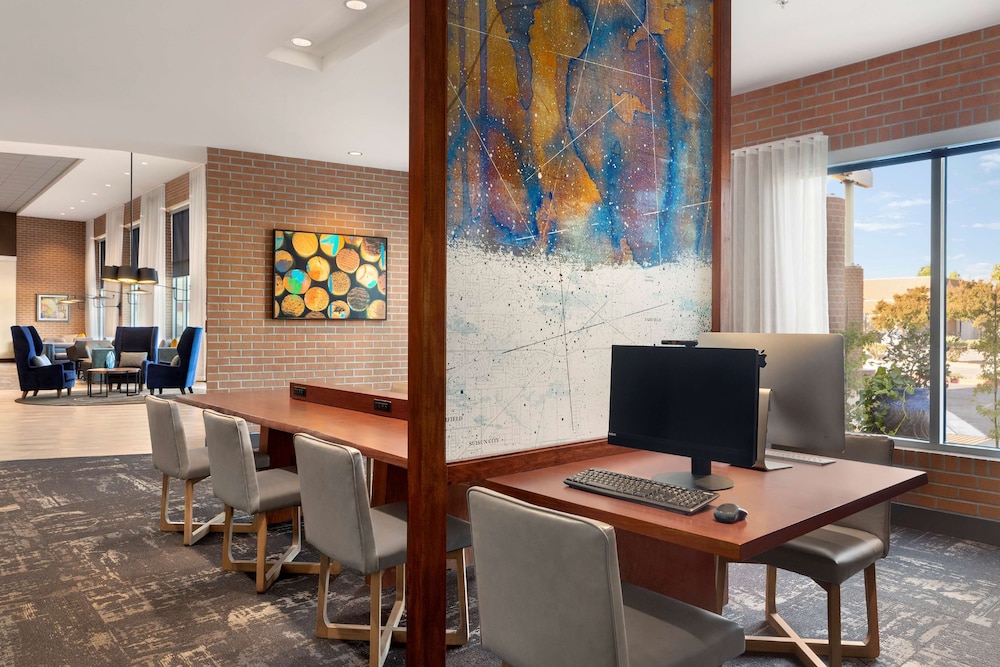 Hyatt Place Vacaville 50/62