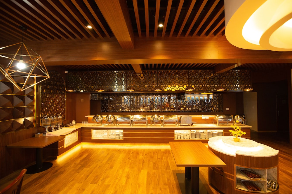 Fortune Dai Loi Hotel 57/60