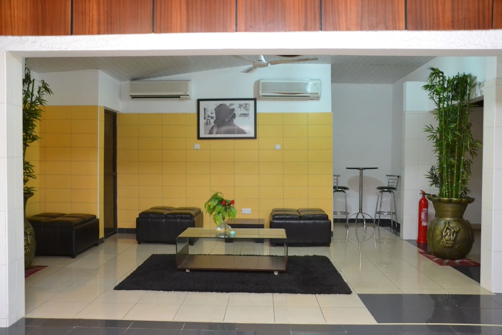 Kaysens Grande Hotel 5/20
