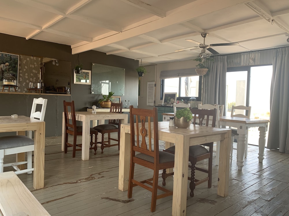 Three Thymes Inn 8/17