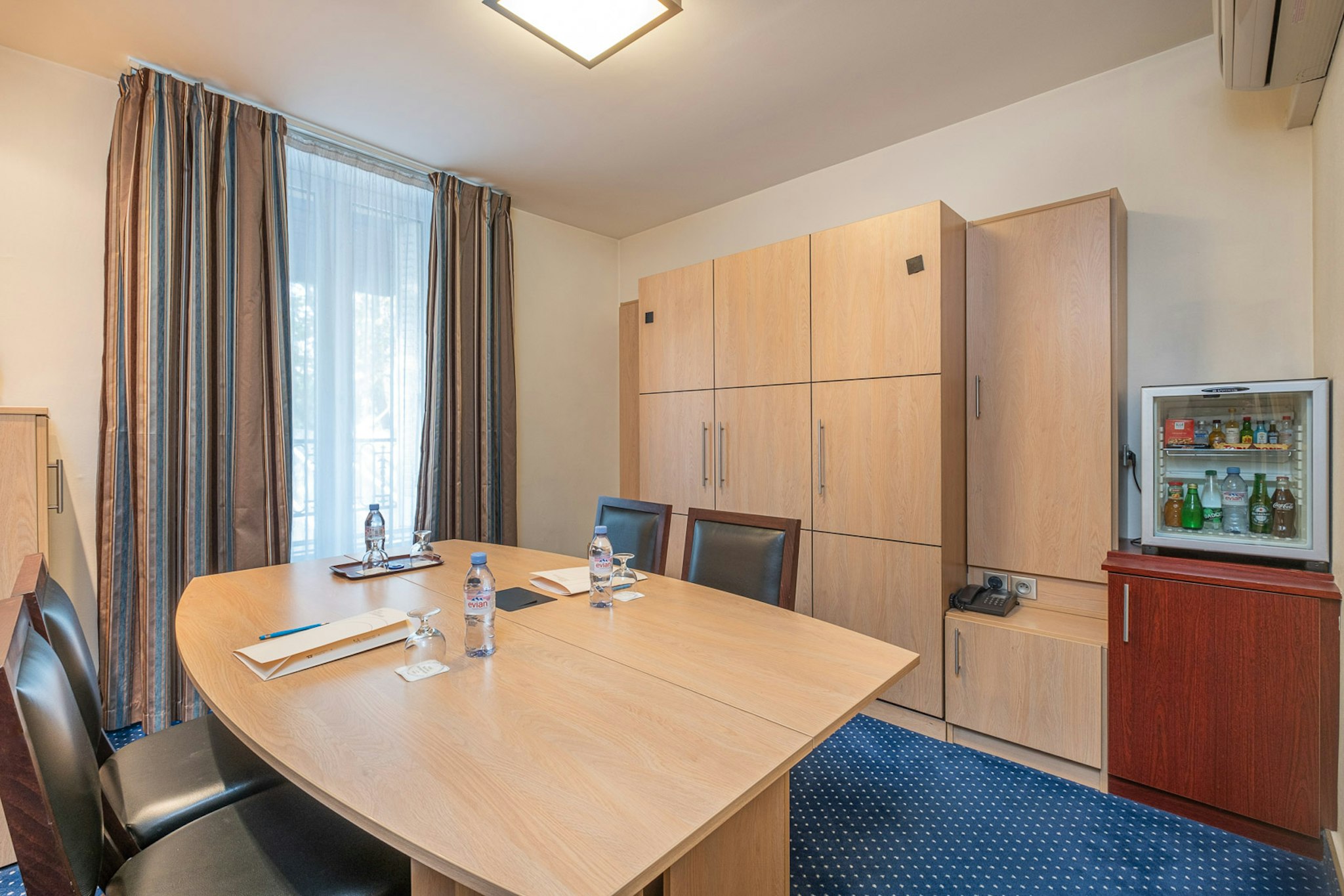 HOTEL TERMINUS MONTPARNASSE 50/63
