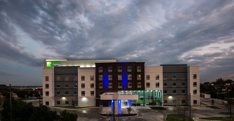 Holiday Inn Express Suites Garland E Lake Hubbard I30 2/38