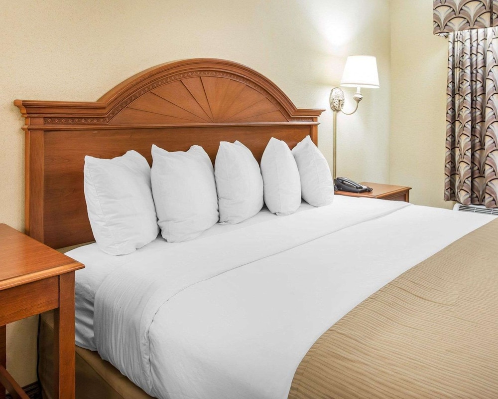 Quality Inn Carrollton Medical Center 11/38