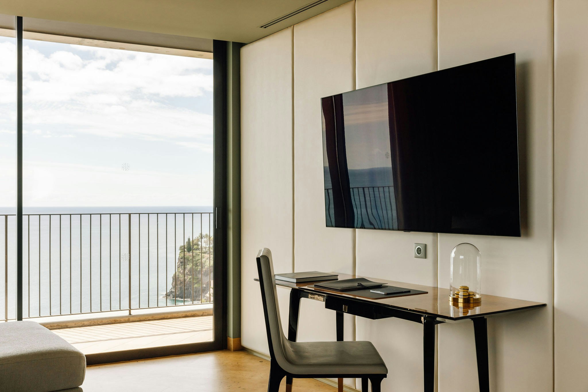 The Reserve by Savoy Signature 52/65