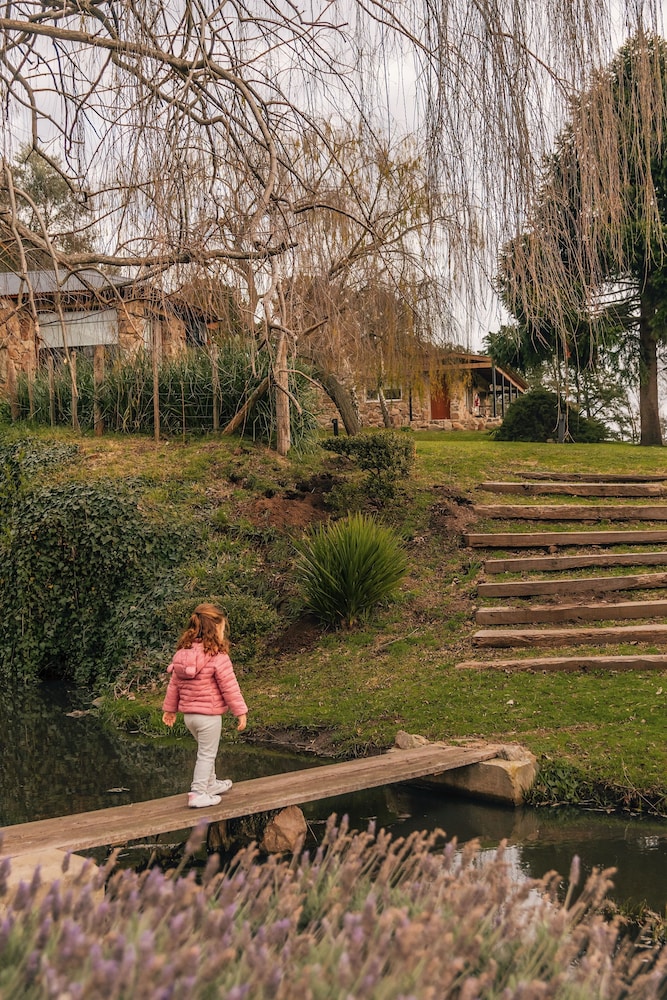 Hosteria de la Cascada 65/72