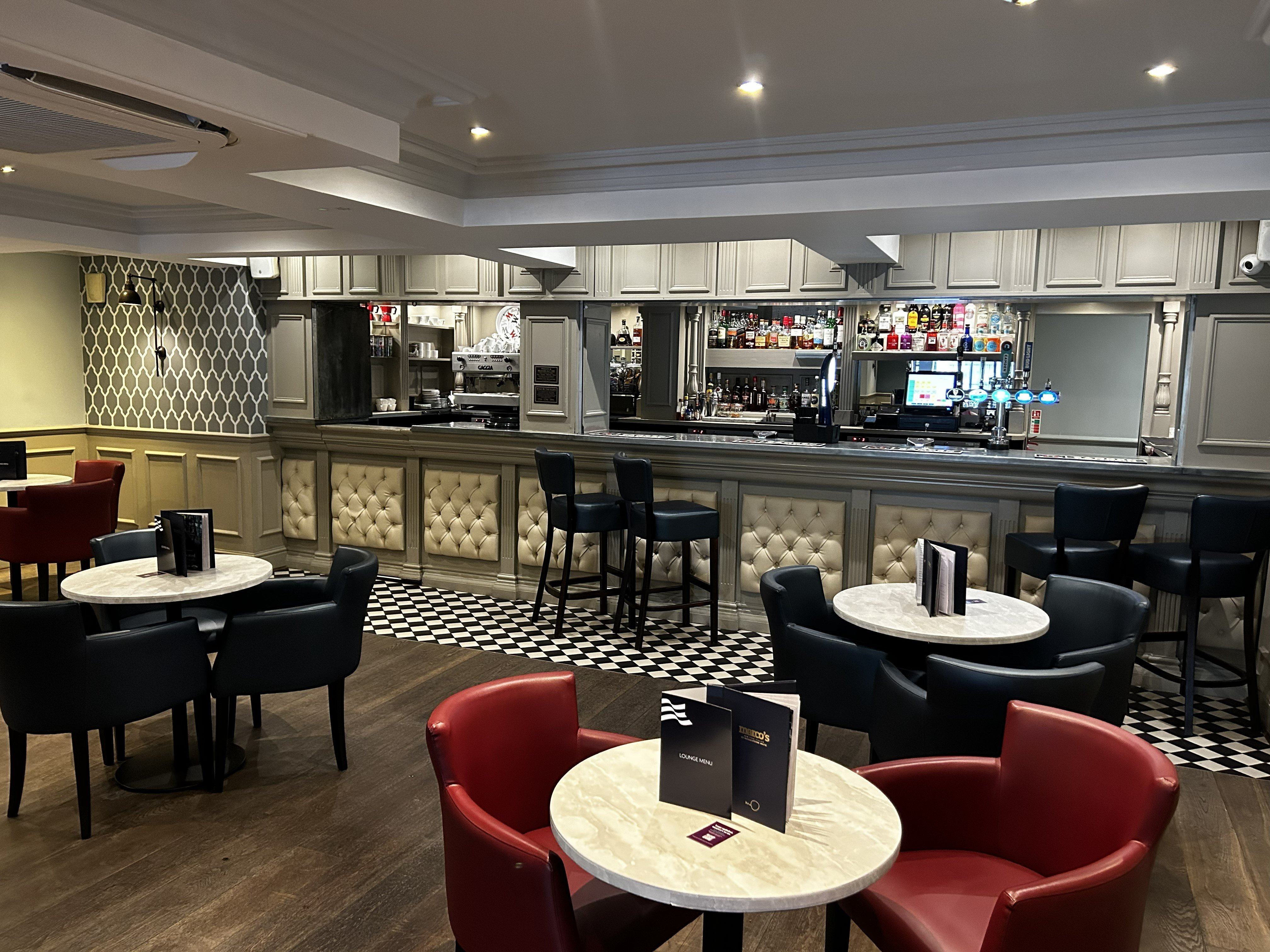 Yew Lodge Hotel East Midlands Airport 52/79